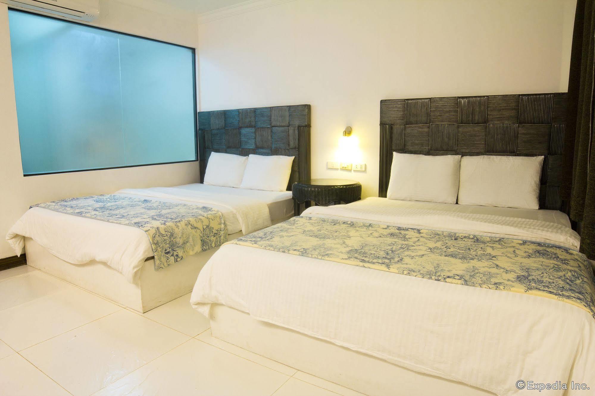 Erus Suites Hotel Boracay Manoc-Manoc Ngoại thất bức ảnh